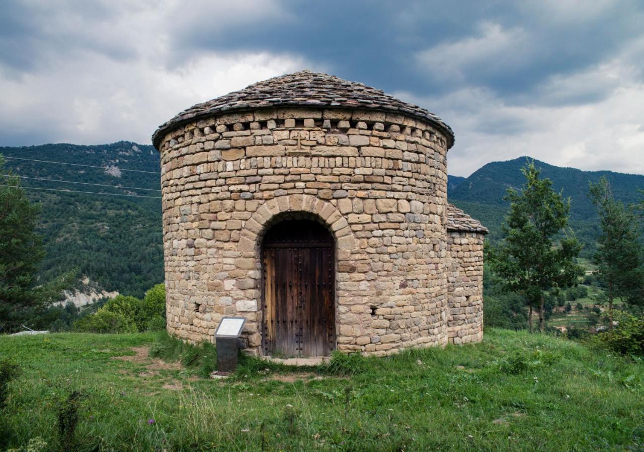 לה פובלה דה לילט Apartamento Con Encanto En El Pirineo מראה חיצוני תמונה