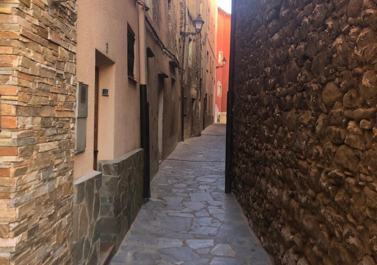 לה פובלה דה לילט Apartamento Con Encanto En El Pirineo מראה חיצוני תמונה